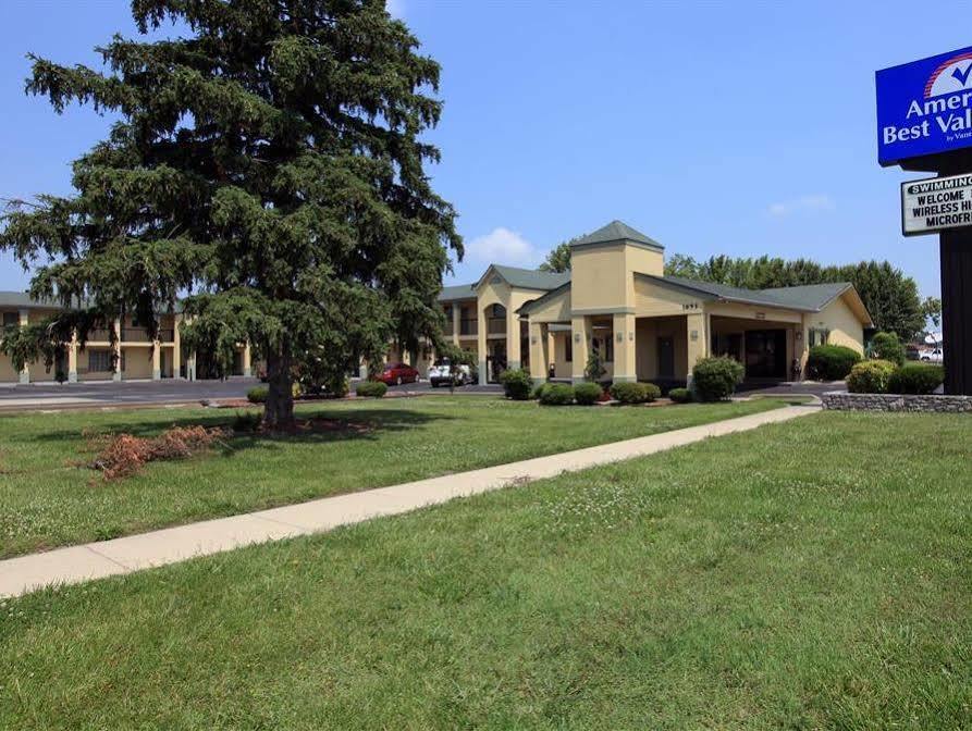 Regency Inn Fayetteville Eksteriør bilde